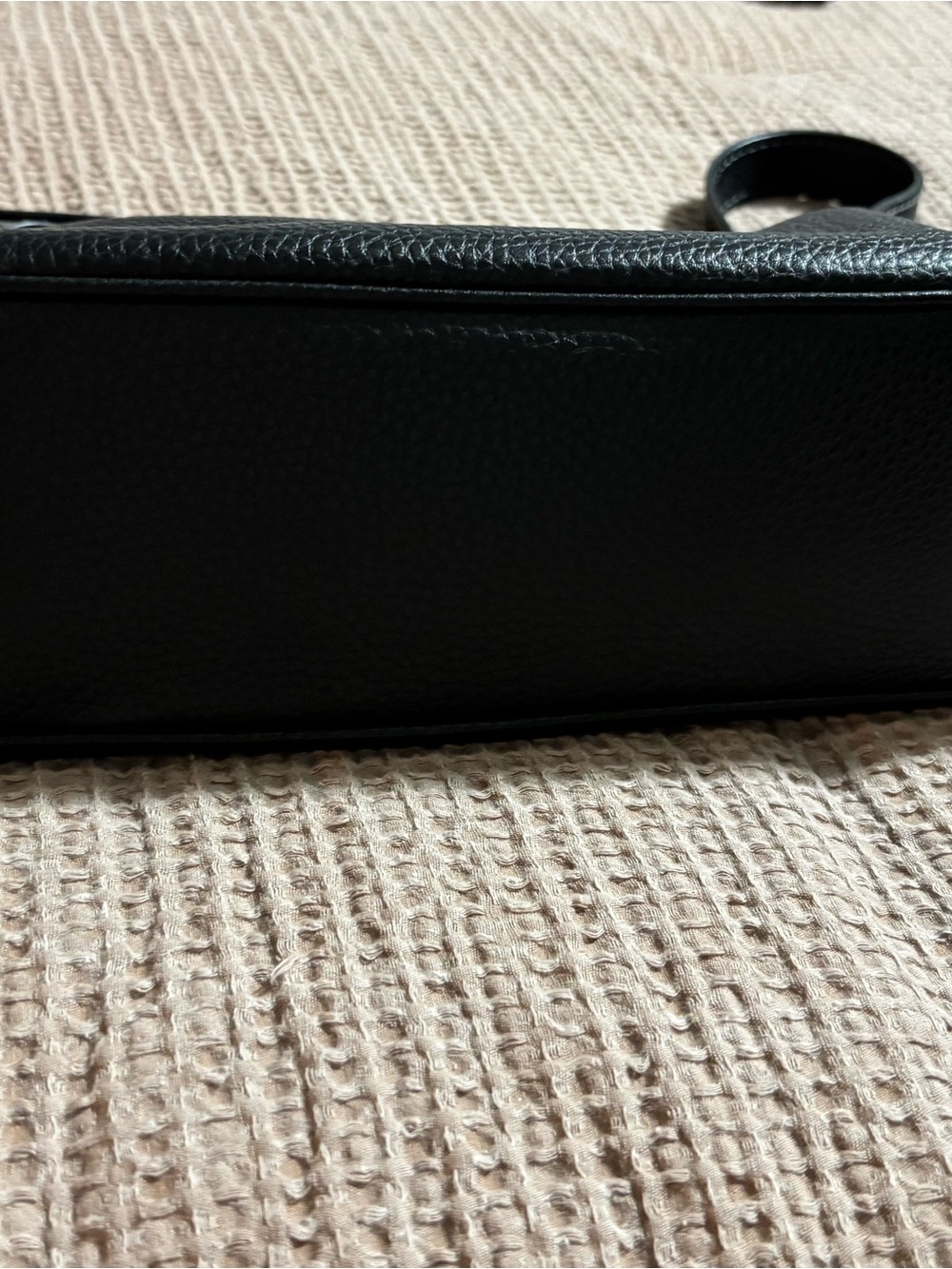 Coach Black Pebbled Leather Hobo Shoulder Bag - Picture 5 of 7